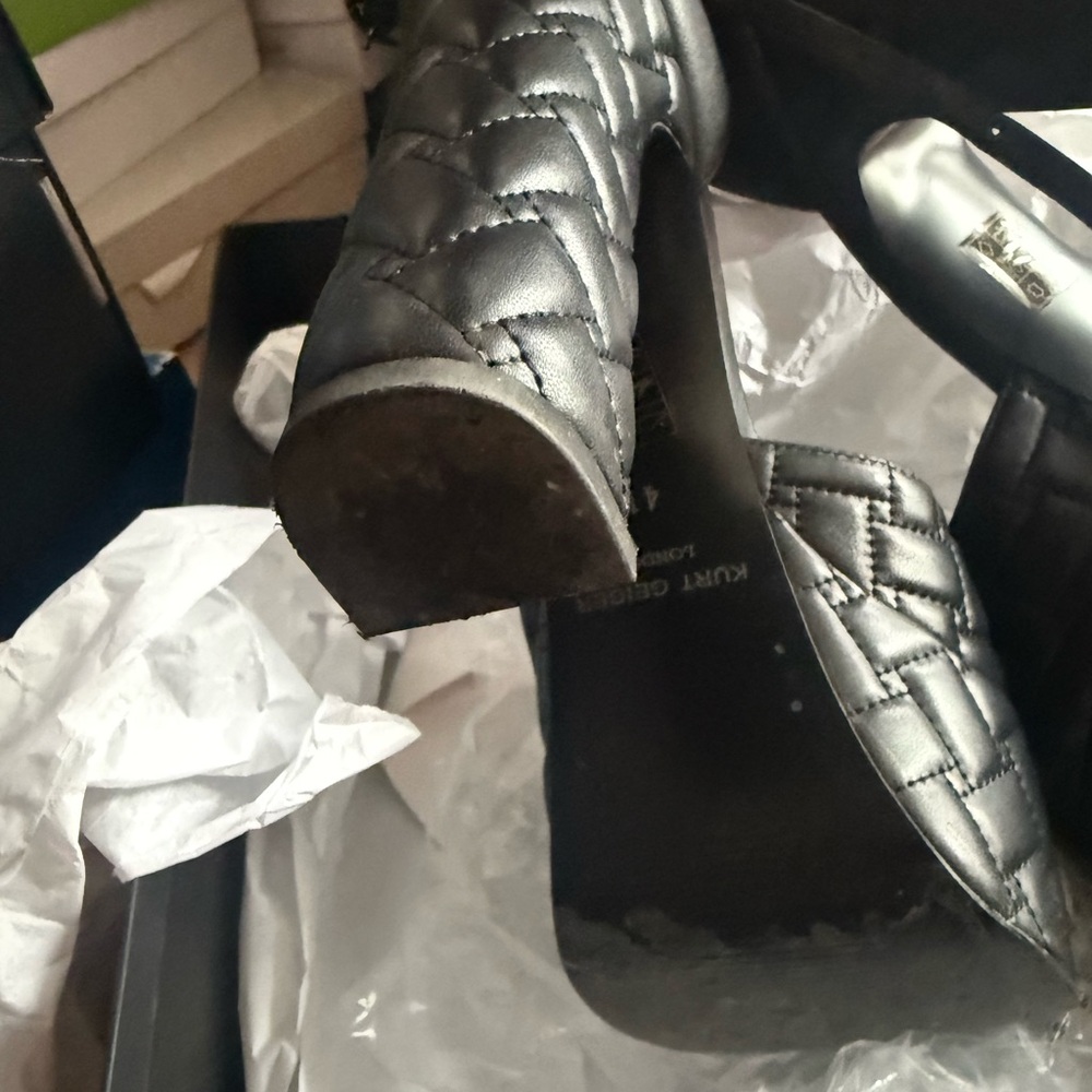 Kurt Geiger Black Quilted Heels - Picture 4 of 5
